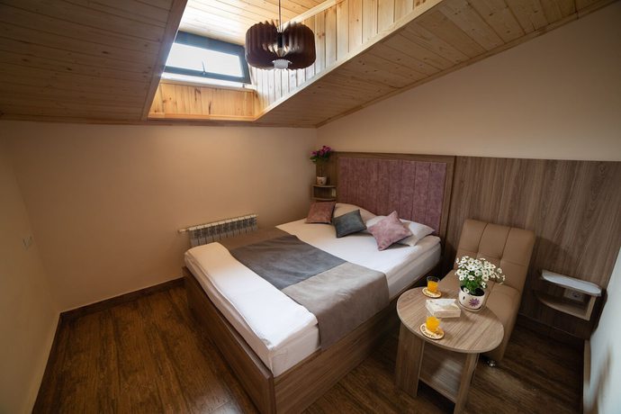 Imagen de la habitación del Hotel Alex, Erev&aacute;n. Foto 8