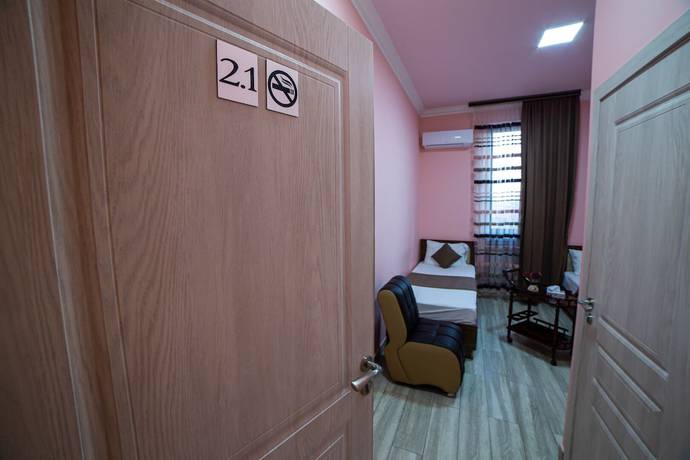 Imagen de la habitación del Hotel Alex, Erev&aacute;n. Foto 12