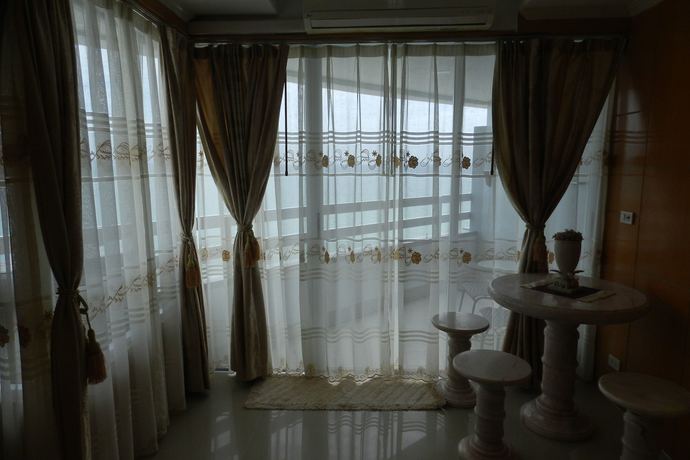 Imagen de la habitación del Hotel Alex Group Jomtien Plaza Condotel. Foto 3