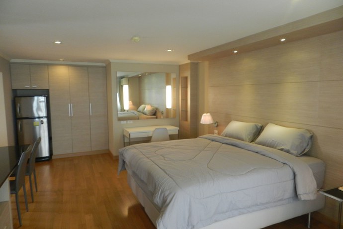 Imagen de los interiores del Hotel Alex Group Jomtien Plaza Condotel. Foto 19