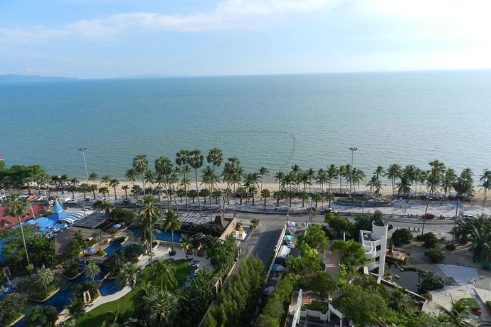 Imagen de la habitación del Hotel Alex Group Jomtien Plaza Condotel. Foto 15