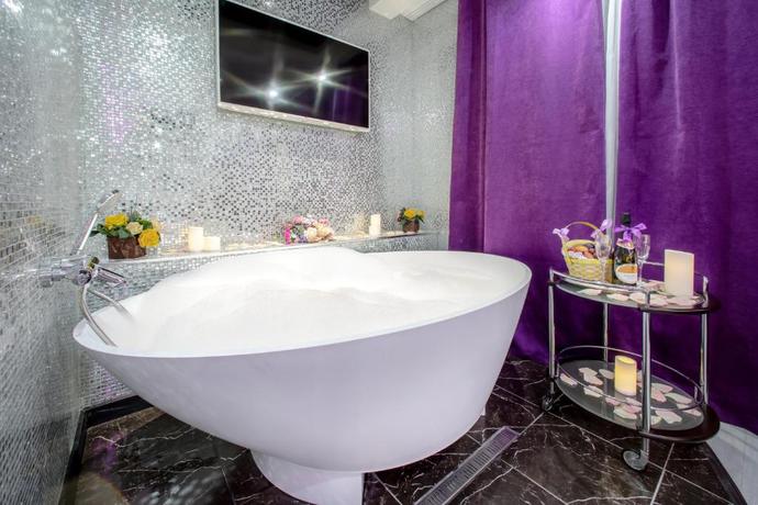Imagen de la habitación del Hotel Alex On Muzhestva. Foto 10