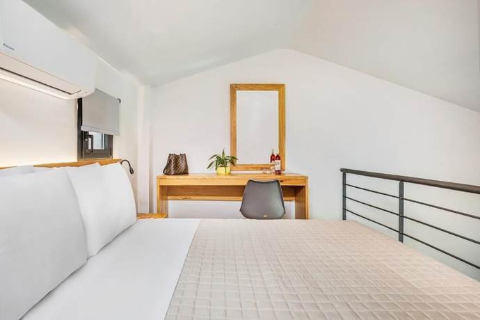 Imagen de la habitación del Hotel AlexMare Fourka. Foto 10