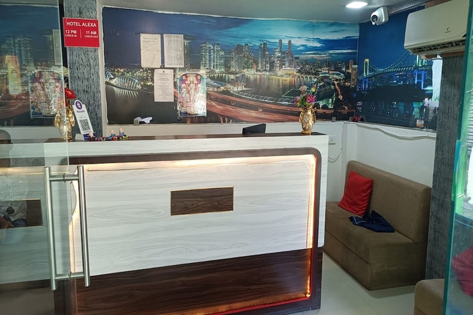 Imagen de los interiores del Hotel Alexa, Ahmedabad. Foto 19