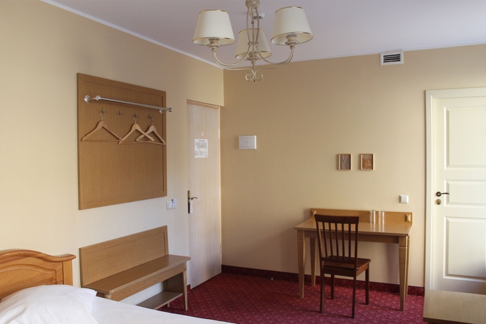 Imagen de los interiores del Hotel Alexa Old Town. Foto 15