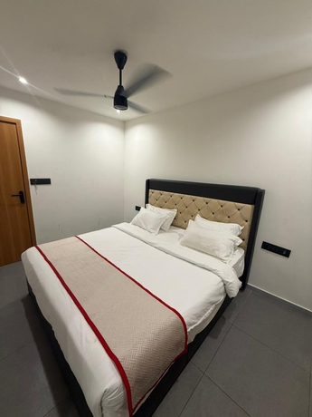 Imagen de la habitación del Hotel Alexa, Rajkot. Foto 5