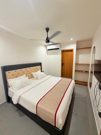 Imagen de la habitación del Hotel Alexa, Rajkot. Foto 9