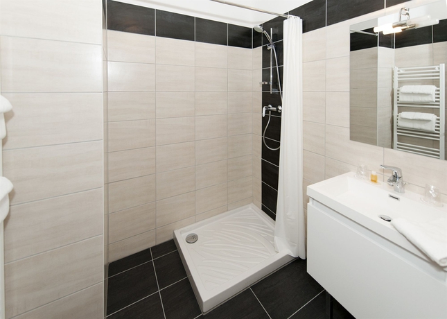 Imagen de la habitación del Hotel Alexain Hotel Restaurant & Wellness. Foto 8