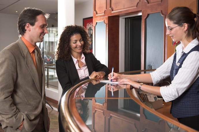 Imagen de los interiores del Hotel Alexander Am Zoo. Foto 13