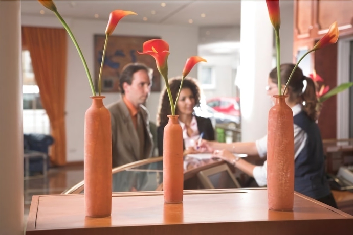 Imagen de los interiores del Hotel Alexander Am Zoo. Foto 14