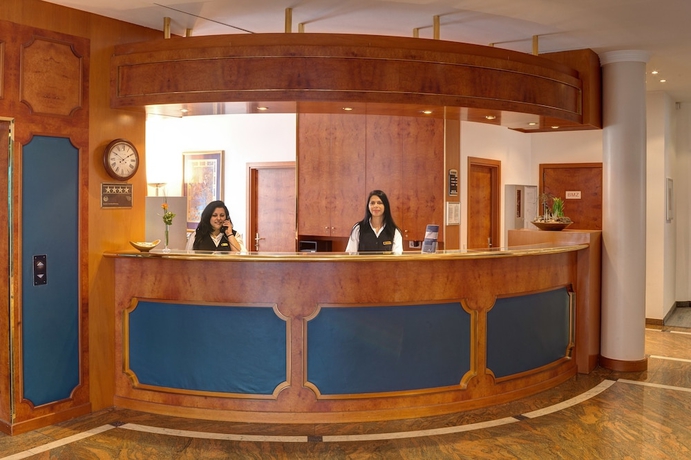 Imagen de los interiores del Hotel Alexander Am Zoo. Foto 15