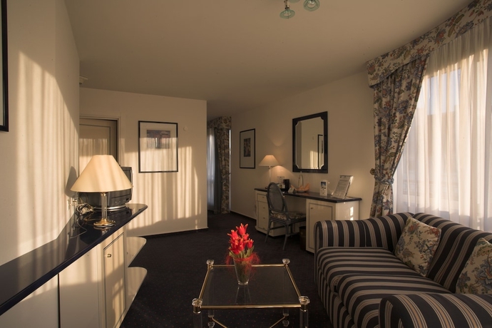 Imagen de la habitación del Hotel Alexander Am Zoo. Foto 10