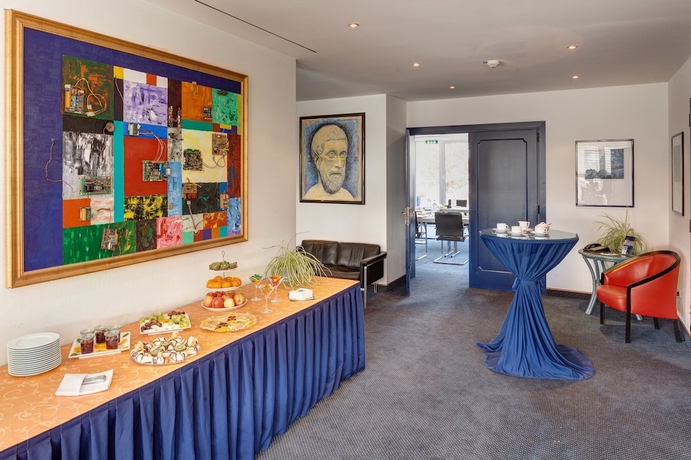 Imagen de los interiores del Hotel Alexander Am Zoo. Foto 18