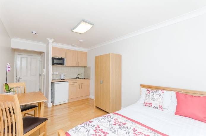 Imagen de la habitación del Hotel Alexander Apartments. Foto 13