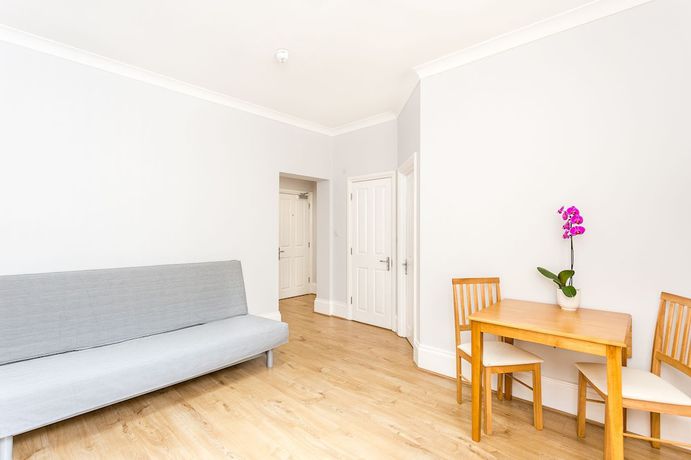 Imagen de la habitación del Hotel Alexander Apartments. Foto 16