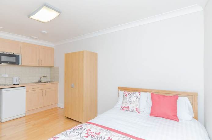 Imagen de la habitación del Hotel Alexander Apartments. Foto 18