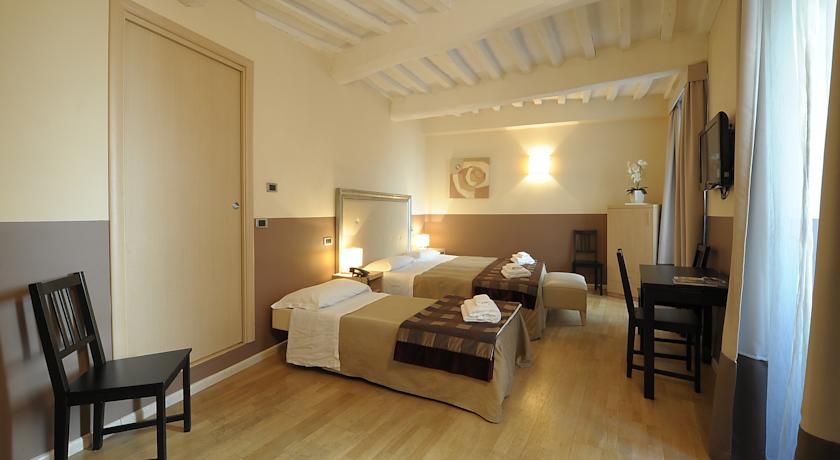 Imagen general del Hotel Alexander, Asis. Foto 4