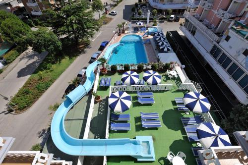 Imagen de la habitación del Hotel Alexander, Bibione. Foto 8