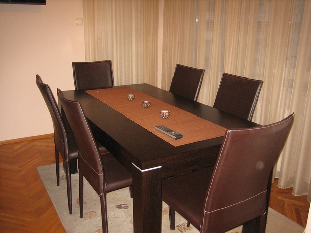 Imagen de la habitación del Hotel Alexander Business Apartments. Foto 5