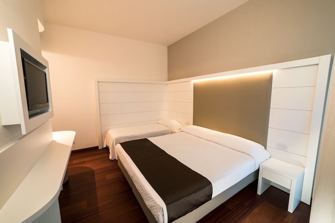 Imagen de la habitación del Hotel Alexander, Cattolica. Foto 9