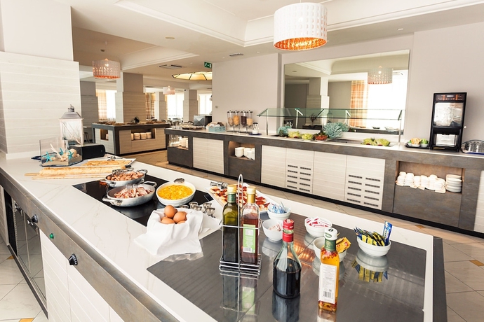 Imagen de los interiores del Hotel Alexander, Cattolica. Foto 15