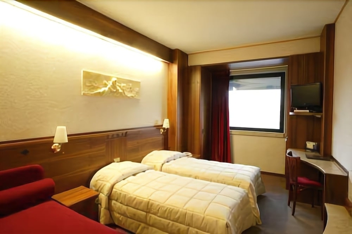 Imagen de la habitación del Hotel Alexander, Cesena. Foto 4