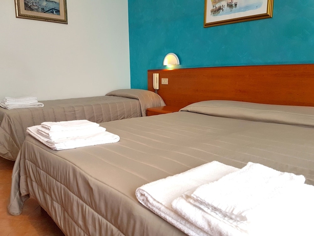 Imagen de la habitación del Hotel Alexander, GIARDINI NAXOS. Foto 5