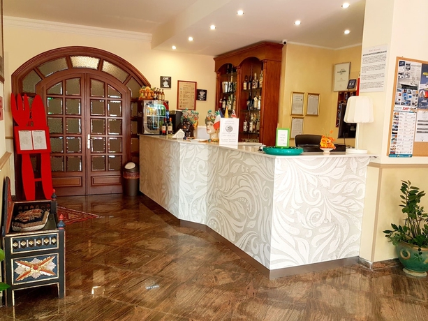 Imagen de los interiores del Hotel Alexander, GIARDINI NAXOS. Foto 18