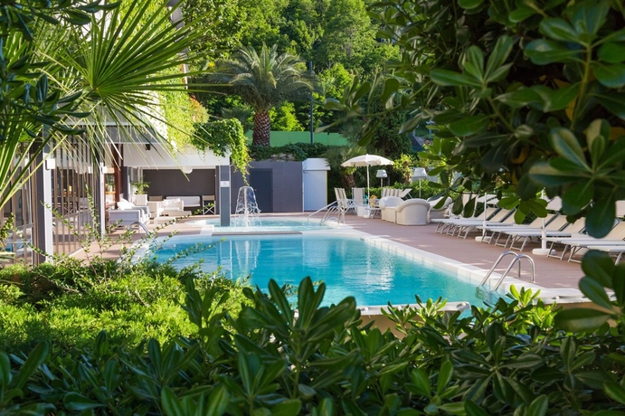 Imagen de la piscina del Hotel Alexander, Gabicce Mare. Foto 19