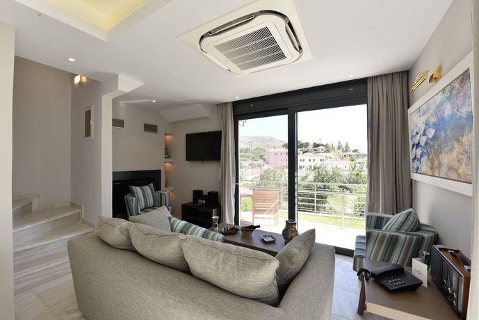 Imagen de la habitación del Hotel Alexander Gerakari. Foto 9