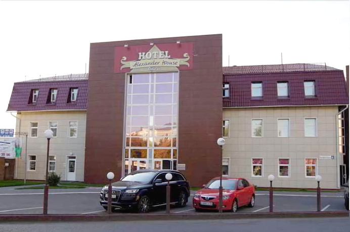 Imagen de los exteriores del Hotel Alexander House, Barnaul. Foto 11
