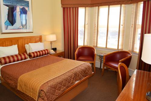 Imagen de la habitación del Hotel Alexander Inn. Foto 4