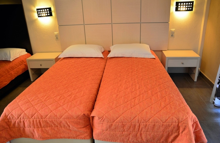 Imagen de la habitación del Hotel Alexander Inn, Stavros. Foto 16