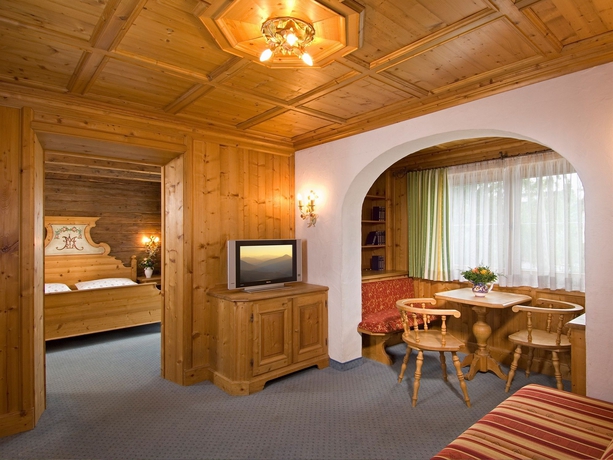 Imagen de los interiores del Hotel Alexander, Kirchberg in Tirol. Foto 13