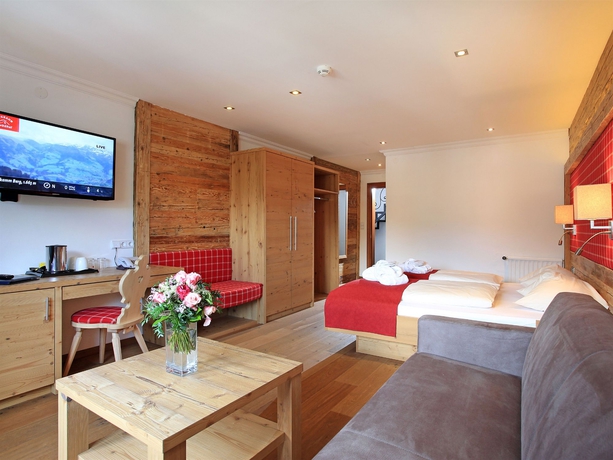 Imagen de los interiores del Hotel Alexander, Kirchberg in Tirol. Foto 14