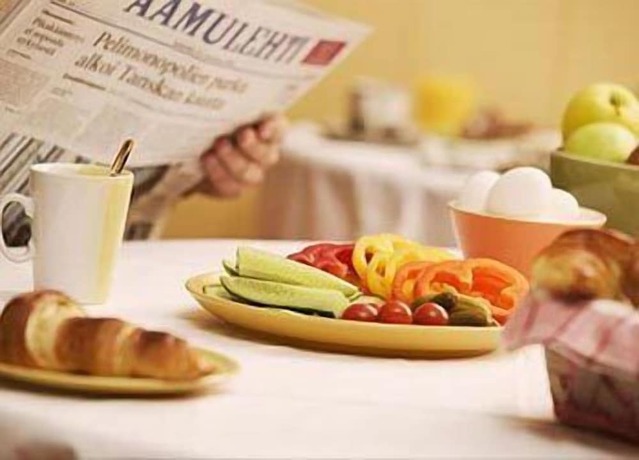 Imagen del bar/restaurante del Hotel Alexander, M&auml;ntt&auml;. Foto 5