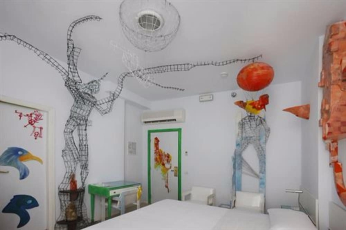 Imagen de la habitación del Hotel Alexander Museum Palace. Foto 17