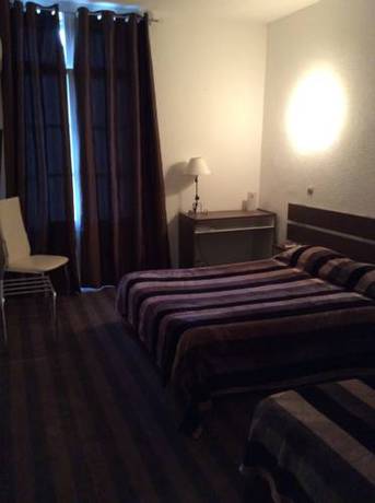 Imagen de la habitación del Hotel Alexander, PERPIGNAN. Foto 11