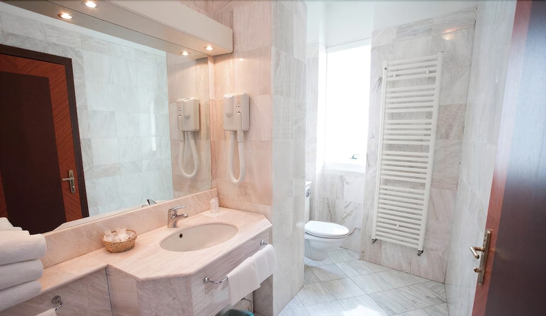 Imagen de la habitación del Hotel Alexander Palace. Foto 10