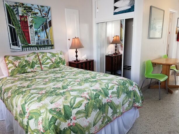 Imagen general del Hotel Alexander Palms Court. Foto 3