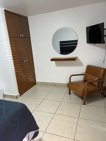 Imagen de la habitación del Hotel Alexander, Puerto Pe&ntilde;asco. Foto 9