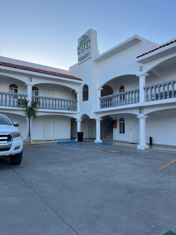 Imagen general del Hotel Alexander, Puerto Pe&ntilde;asco. Foto 3