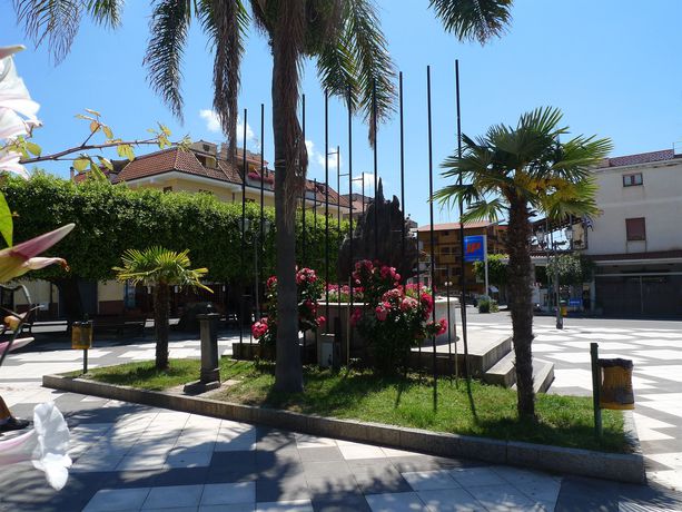 Imagen de los exteriores del Hotel Alexander, Santa Domenica. Foto 10