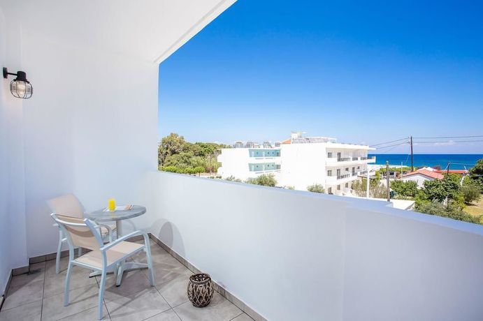 Imagen de la habitación del Hotel Alexander Studios and Suites - Adults Only. Foto 15