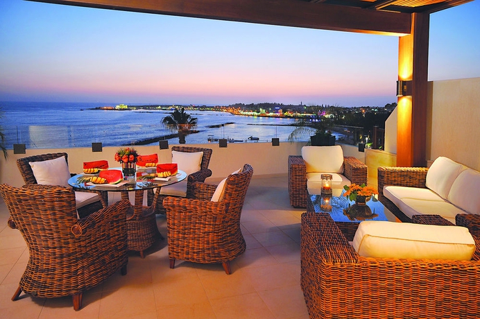 Imagen de los exteriores del Hotel Alexander The Great Beach. Foto 9