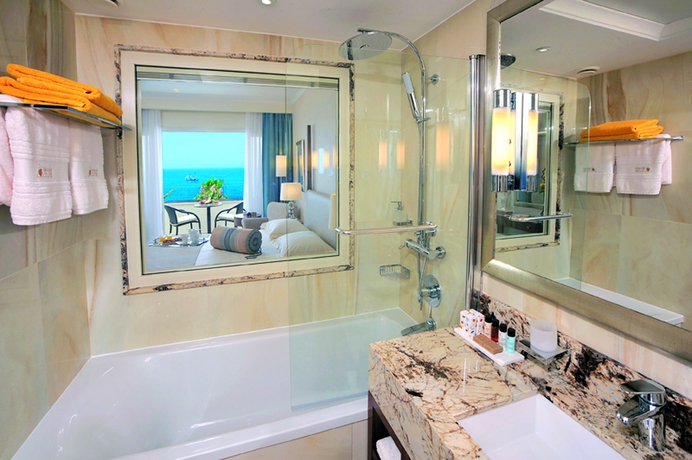 Imagen de la habitación del Hotel Alexander The Great Beach. Foto 5