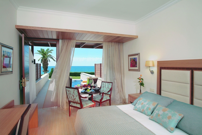 Imagen de la habitación del Hotel Alexander The Great Beach. Foto 7