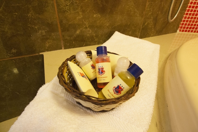 Imagen de la habitación del Hotel Alexander, Trujillo. Foto 18
