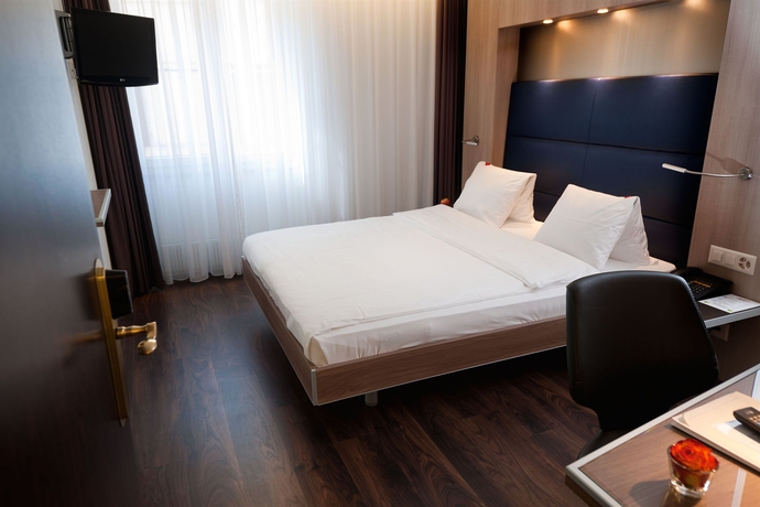 Imagen de la habitación del Hotel Alexander, Zúrich. Foto 2