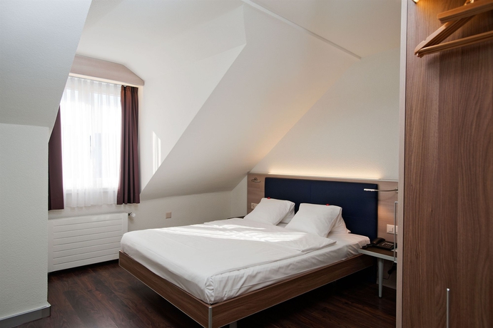 Imagen de la habitación del Hotel Alexander, Zúrich. Foto 10